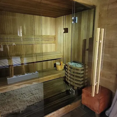 Apartment Charme